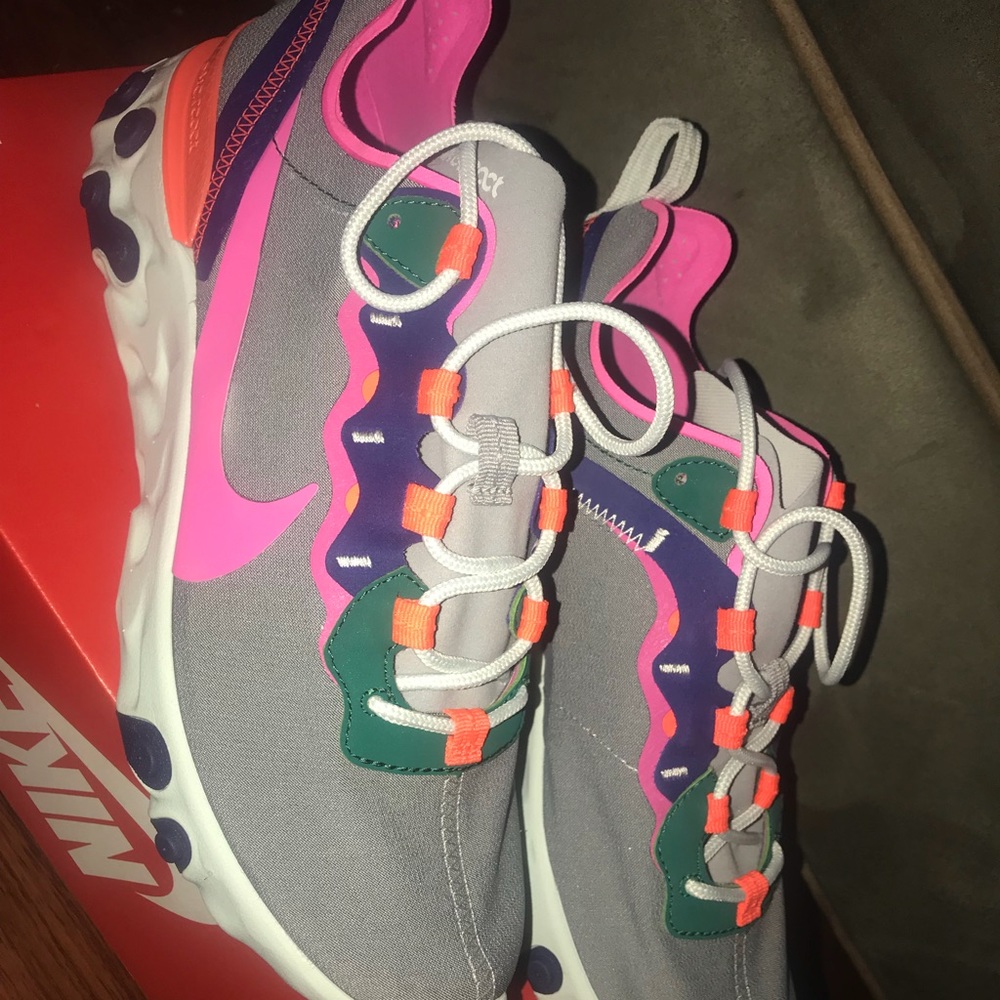 Nike React Element 55